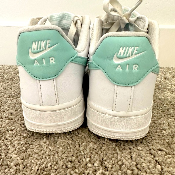 6W Nike Air Force 1 Low White/Emerald Green - Has Dr. Scholes Sole Inserts!! - Picture 2 of 7